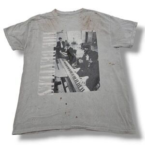 The Beatles Shirt Size Medium / Large Graphic Tee Band Tee Painted Grungy Faded